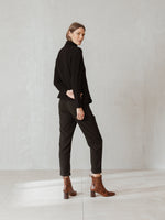 Load image into Gallery viewer, INDI &amp; COLD - Cuffed pant black
