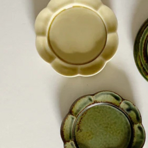Hibi : seto porcelain incense dish - sand