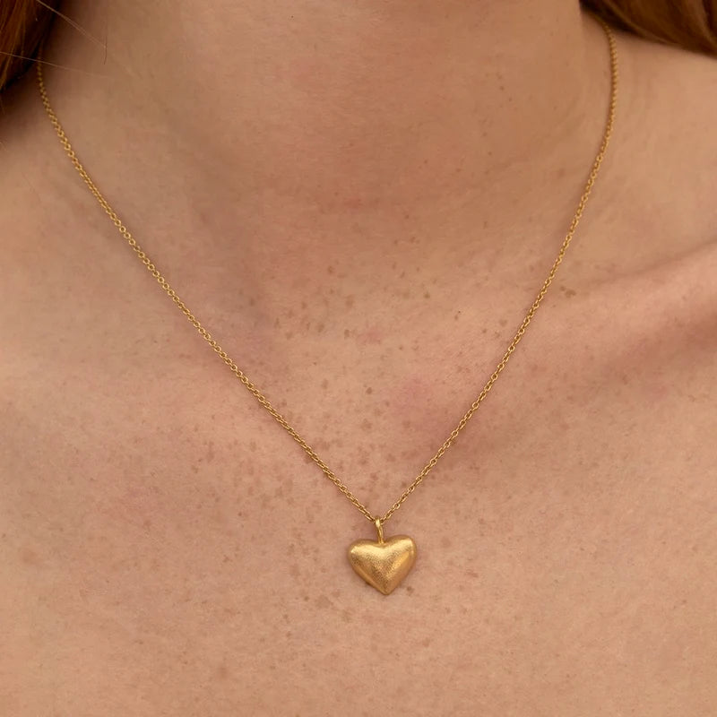 LEONA NECKLACE