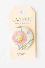 Load image into Gallery viewer, LAZYBONES - Paper Daisy brooch
