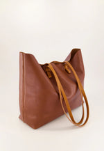 Load image into Gallery viewer, Beach Tote - Tobacco
