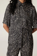 Load image into Gallery viewer, Cable Madie Shirt - Kaleidascope Print
