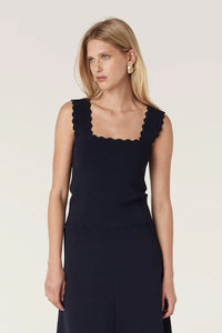 Villa Crepe Knit Scallop Skirt Navy