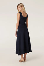 Load image into Gallery viewer, Villa Crepe Knit Scallop Tank Navy
