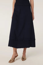 Load image into Gallery viewer, Villa Crepe Knit Scallop Skirt Navy
