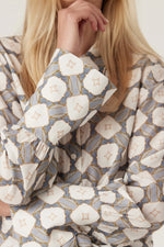 Load image into Gallery viewer, Sana Blouse
