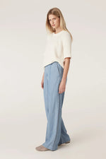 Load image into Gallery viewer, Boucle Knit Crew Top Milk
