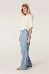 Boucle Knit Crew Top Milk