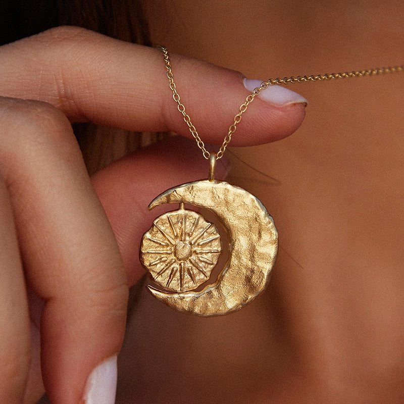 PHEBE NECKKLACE