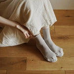 Load image into Gallery viewer, NISHIGUCHI KUTSUSHITA - COTTON CASHMERE WALK SOCKS SAMPO
