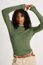 Load image into Gallery viewer, POM TURTLENECK MYTHICAL GREEN
