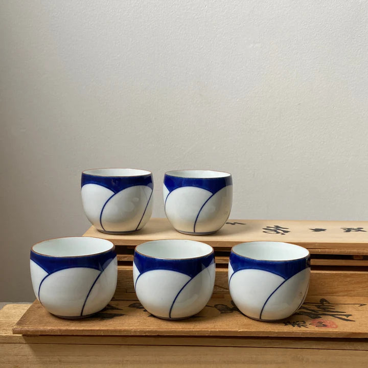 Vintage Japanese ceramic cup | Lotus