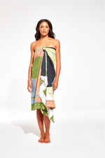 Load image into Gallery viewer, Beach Towel Abstract Lime
