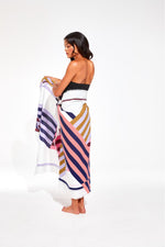 Load image into Gallery viewer, Beach Towel Shibuya Quartz
