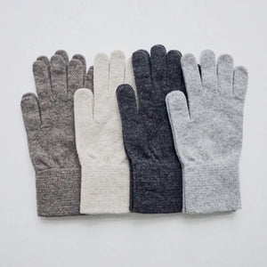 hakne : uruguayan wool gloves - oatmeal