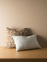 Load image into Gallery viewer, Citta Heavy Linen Jute Cushion Natural
