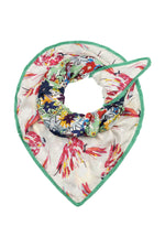 Load image into Gallery viewer, POM - DOUBLE PARROTS SHAWL
