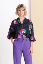 Load image into Gallery viewer, POM Blouse Violets
